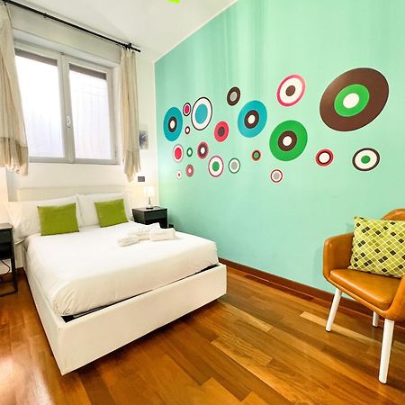 Unique House - 3 Bedrooms & 2 Bathrooms With 4 Beds - 100 Meters To The Metro A Roma Esterno foto
