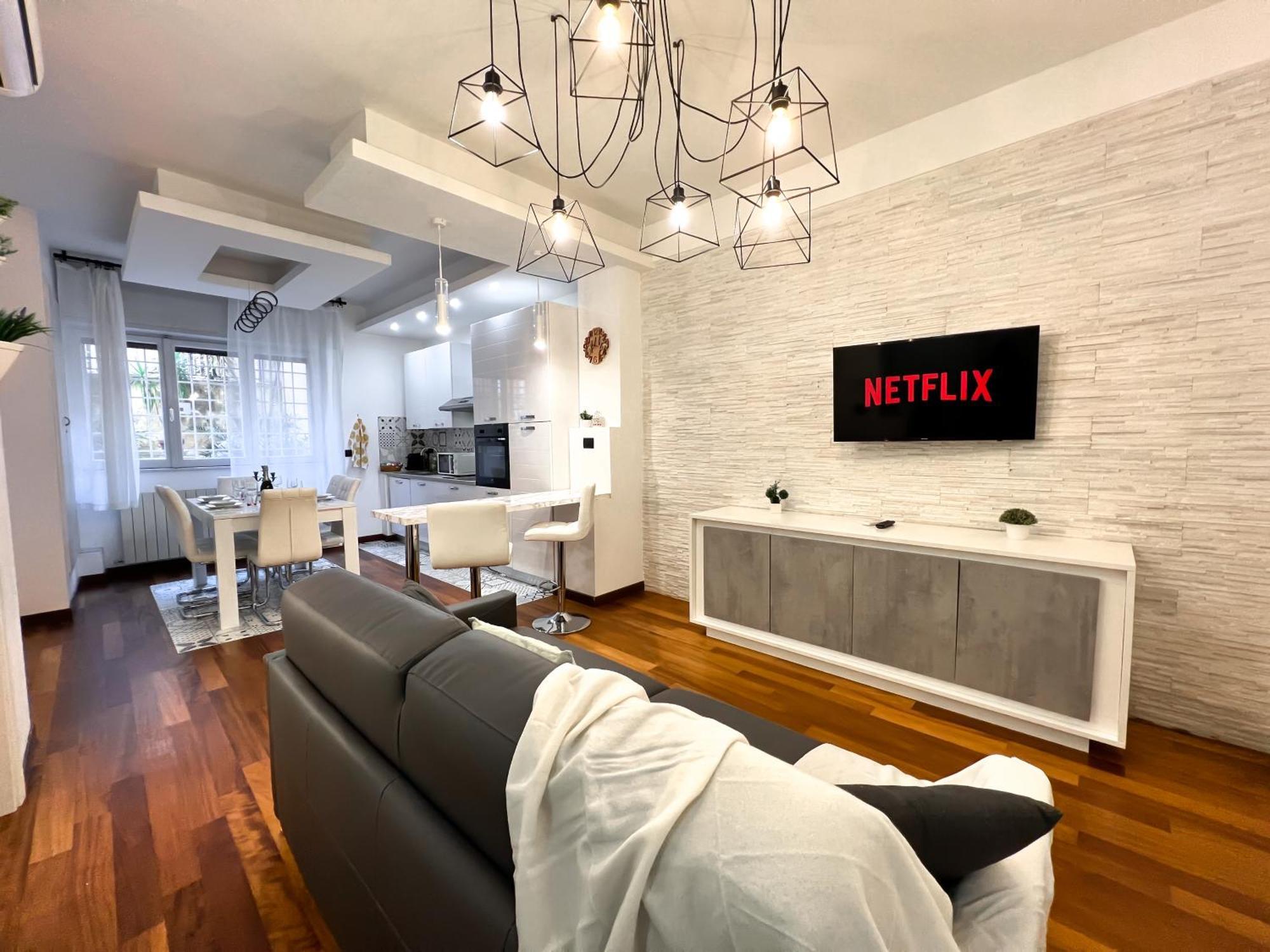 Unique House - 3 Bedrooms & 2 Bathrooms With 4 Beds - 100 Meters To The Metro A Roma Esterno foto