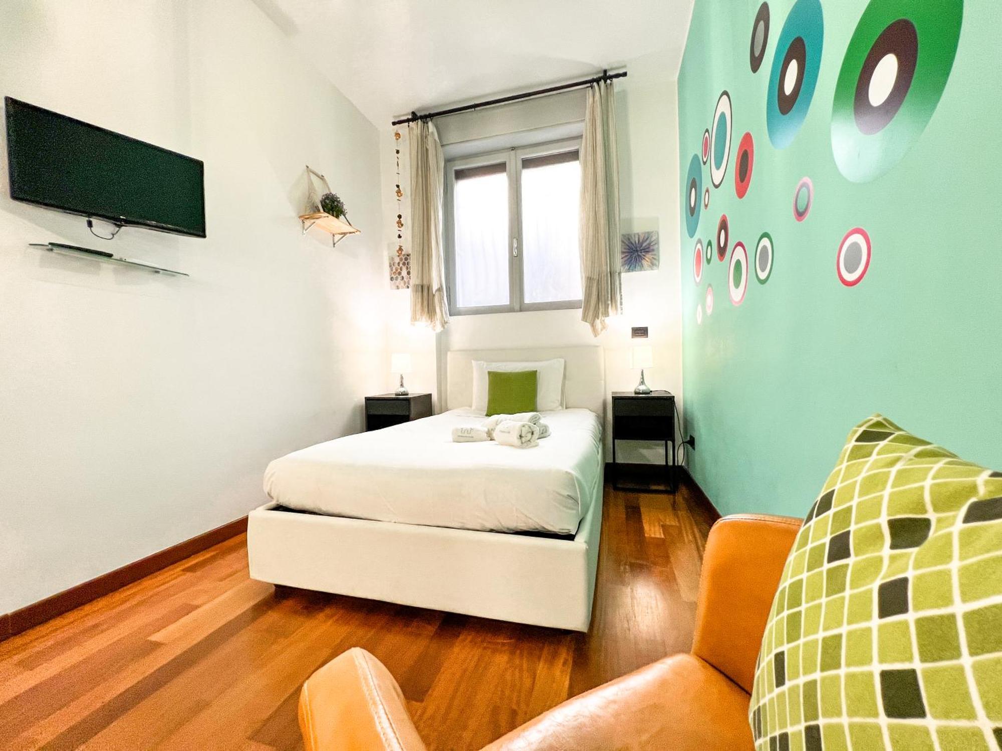 Unique House - 3 Bedrooms & 2 Bathrooms With 4 Beds - 100 Meters To The Metro A Roma Esterno foto