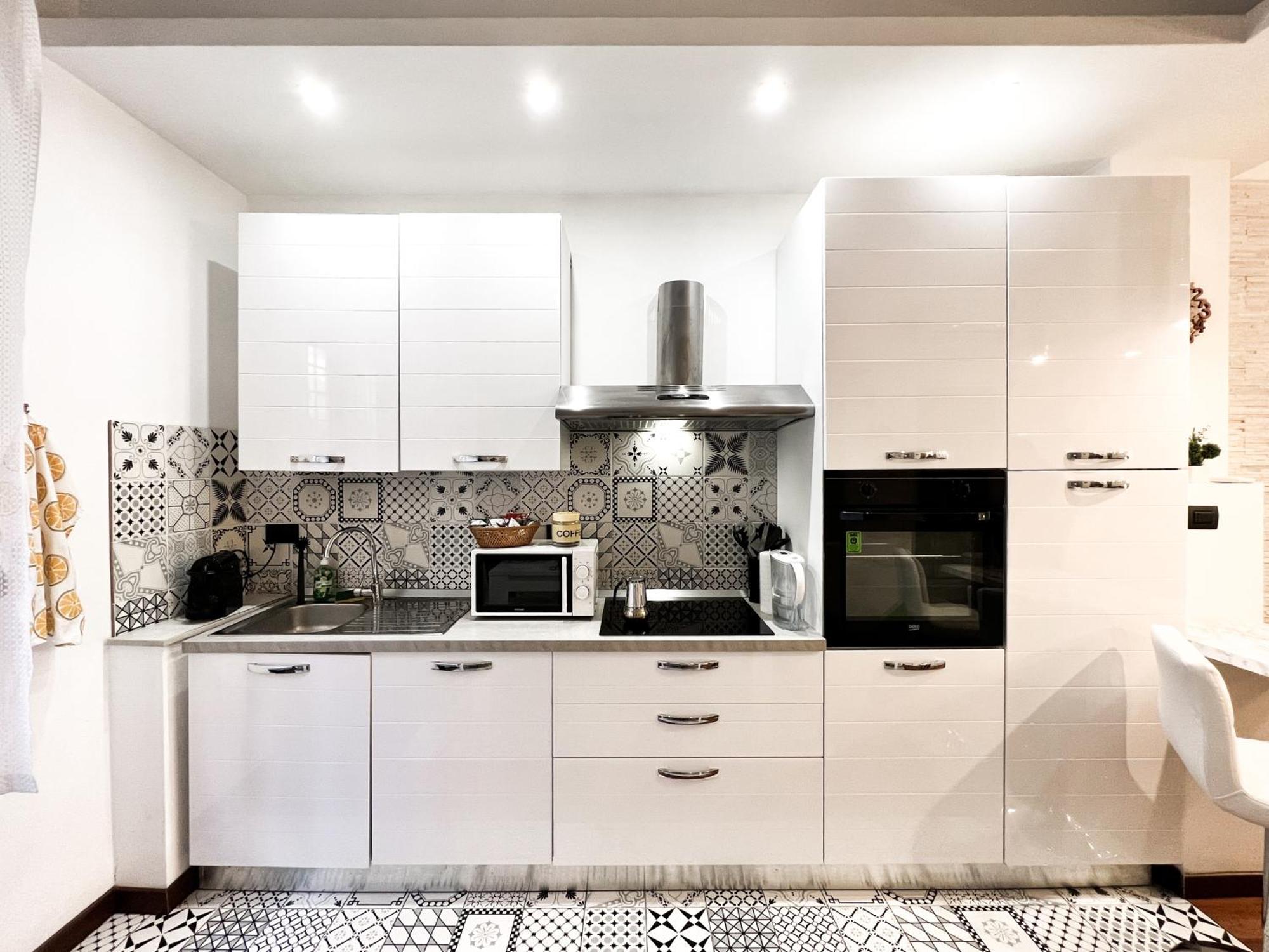 Unique House - 3 Bedrooms & 2 Bathrooms With 4 Beds - 100 Meters To The Metro A Roma Esterno foto